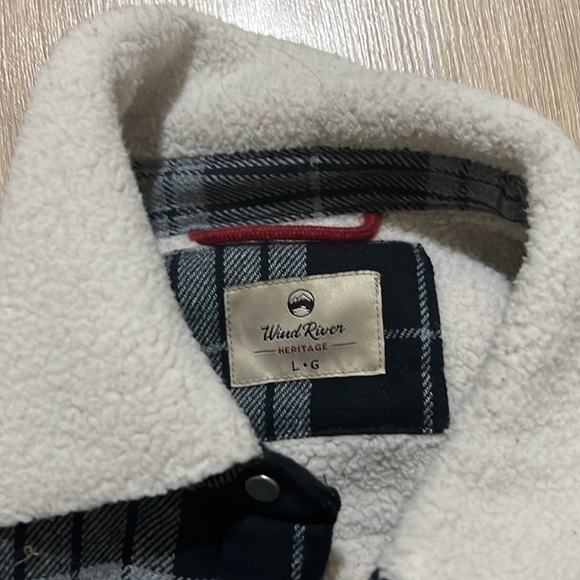 Large Sherpa wild river jacket - Picture 3 of 7